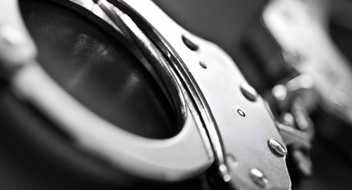 Lanzo Torinese, investe i ciclisti dopo una lite: arrestato un 73enne